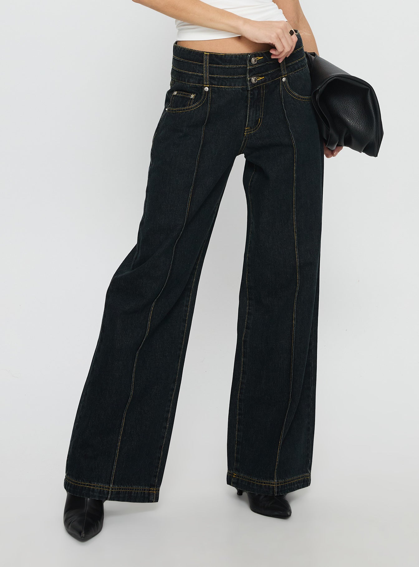 Hannalee Low Rise Wide Leg Cargo Jeans Grunge Wash
