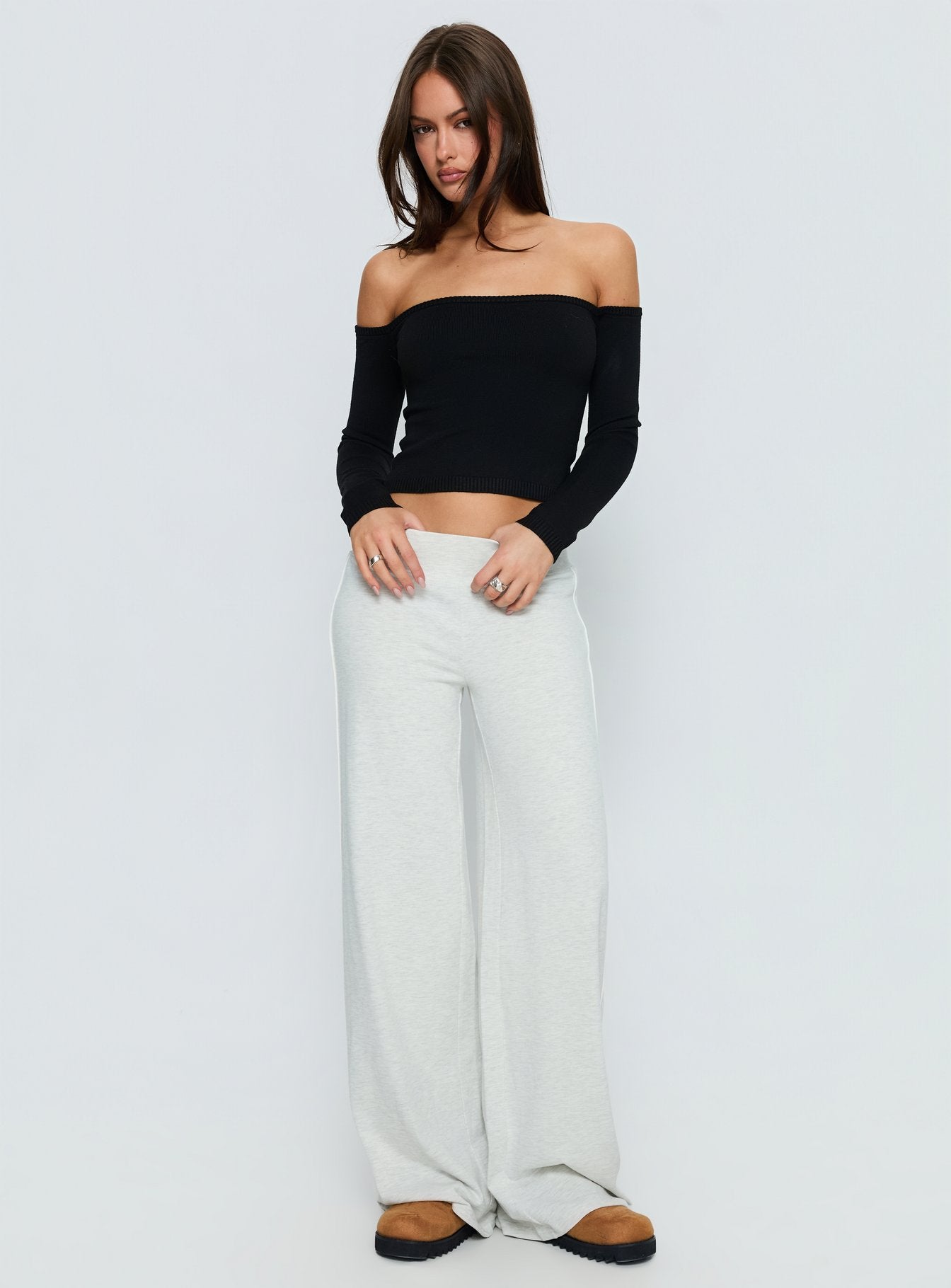 Ellaina Off Shoulder Long Sleeve Top Black