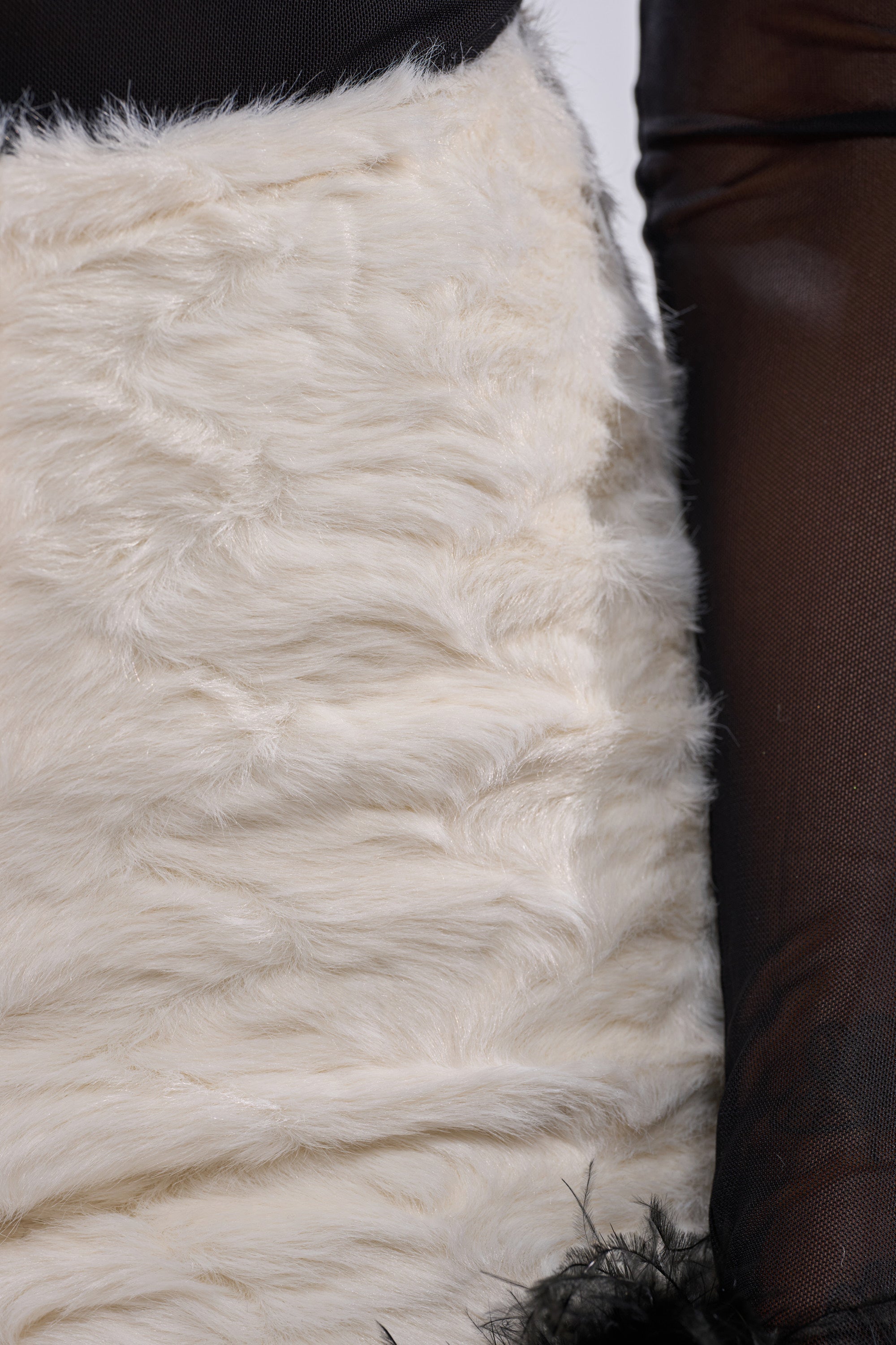 TOUCH ME FUR SHORT