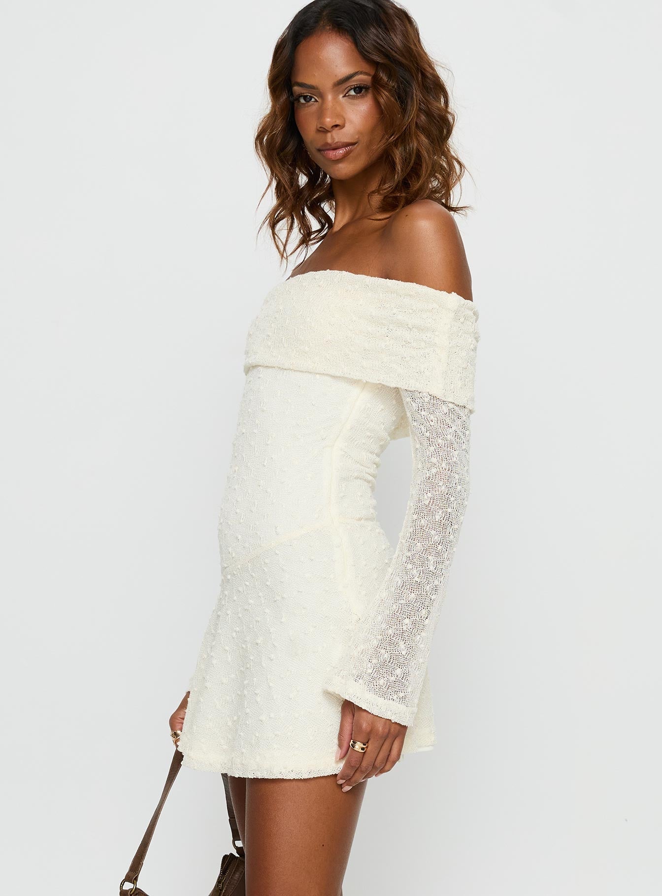 Ivee Off Shoulder Long Sleeve Mini Dress Cream