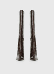 Good Judgement Knee High Boots Chocolate