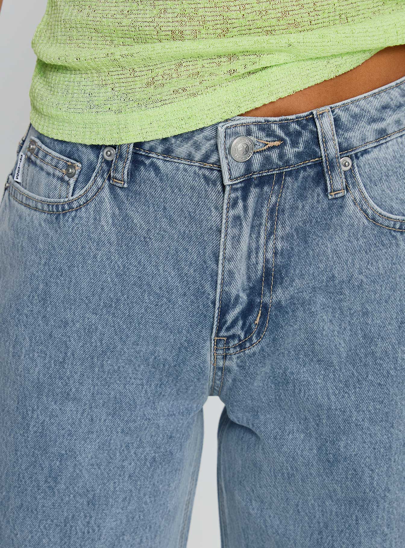 Darla Low Rise Straight Jean Vintage Blue Wash