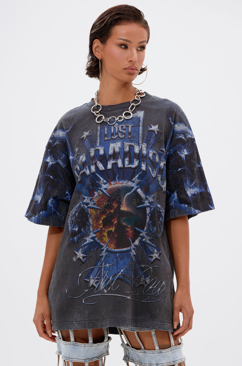 INSANE OVERSIZED TEE