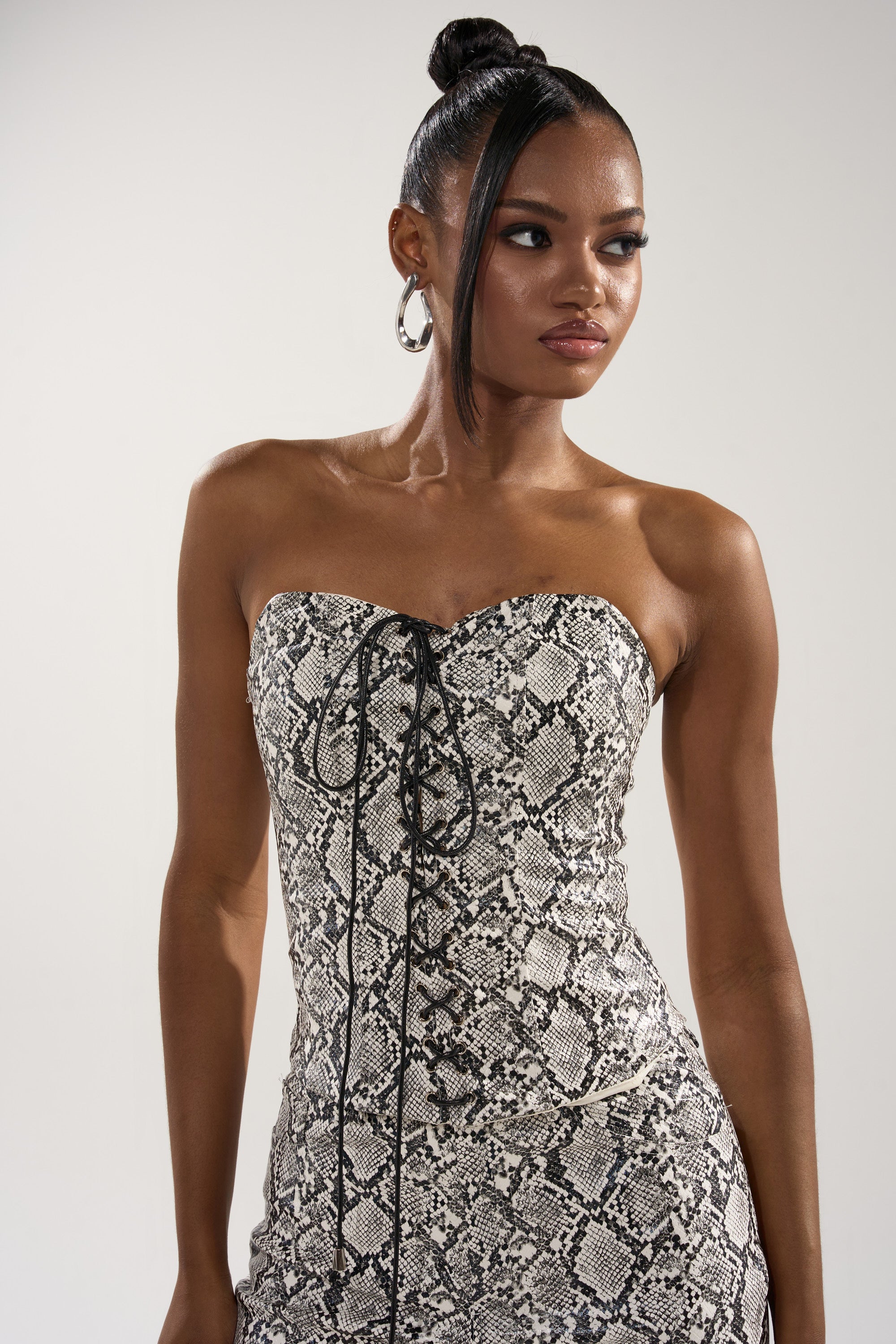SNEAKY LITTLE SNAKE CORSET
