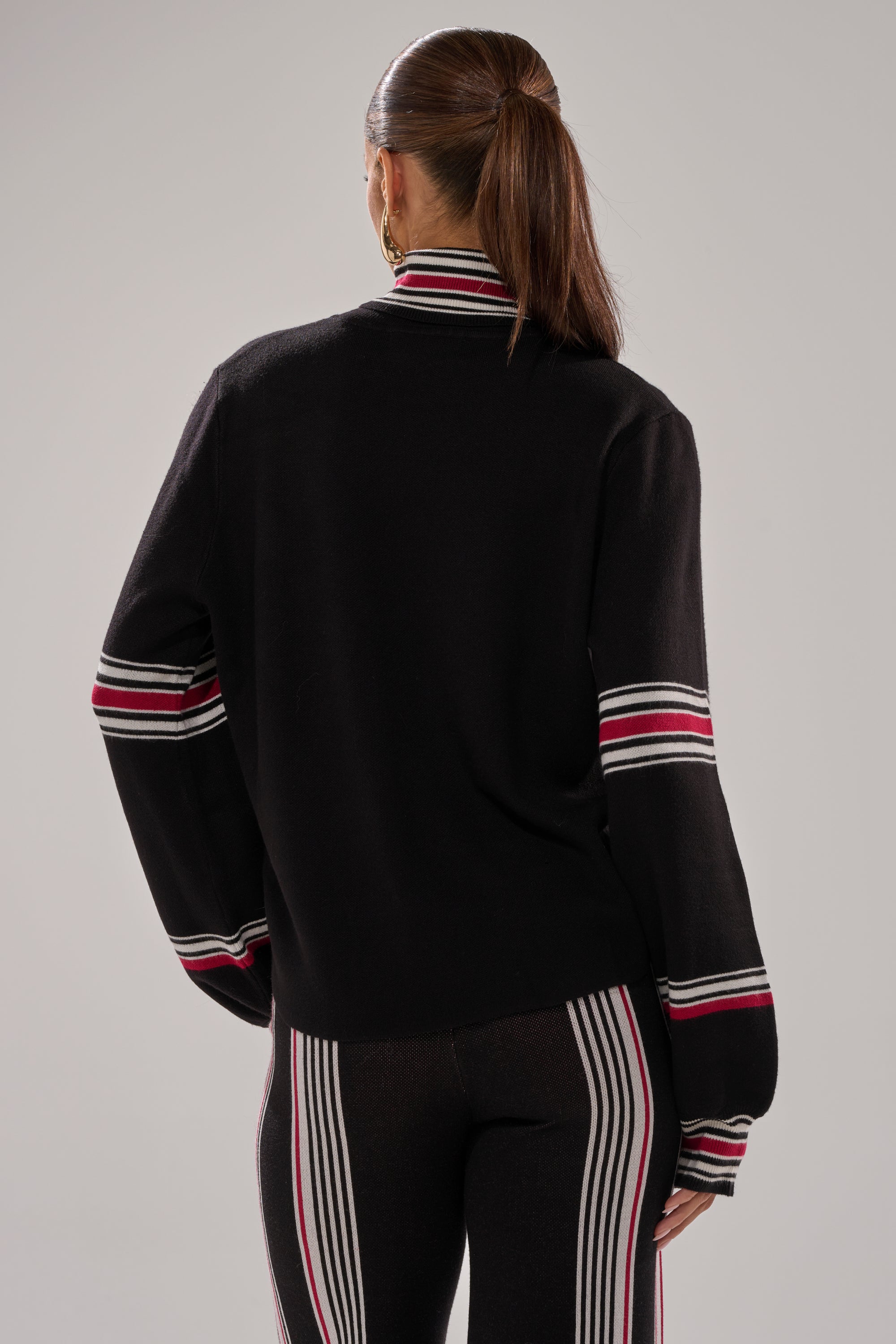 KENDALL TURTLE NECK SWEATER
