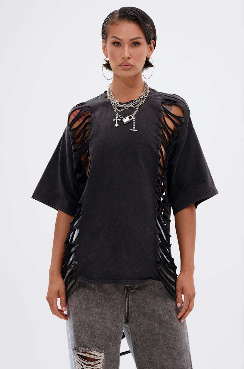 SHAINA DISTRESSED OVERSIZED TEE