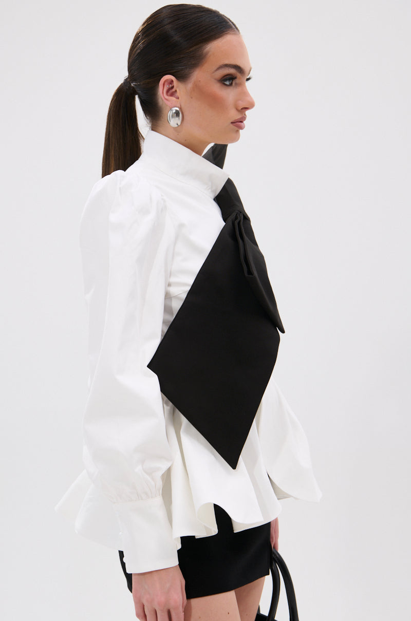 SO CHIC BOW BLOUSE