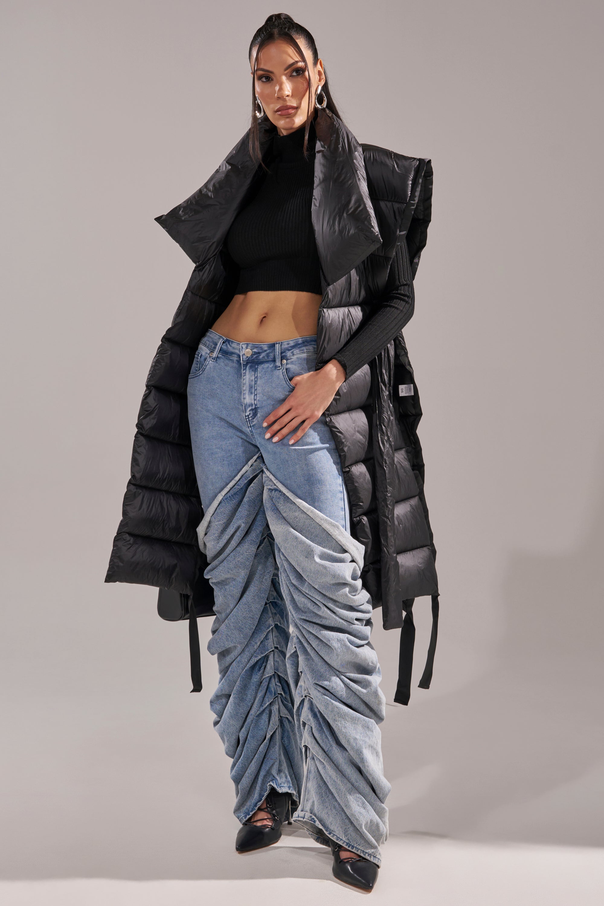 PILOT JONES LONG LINE PUFFER VEST IN BLACK