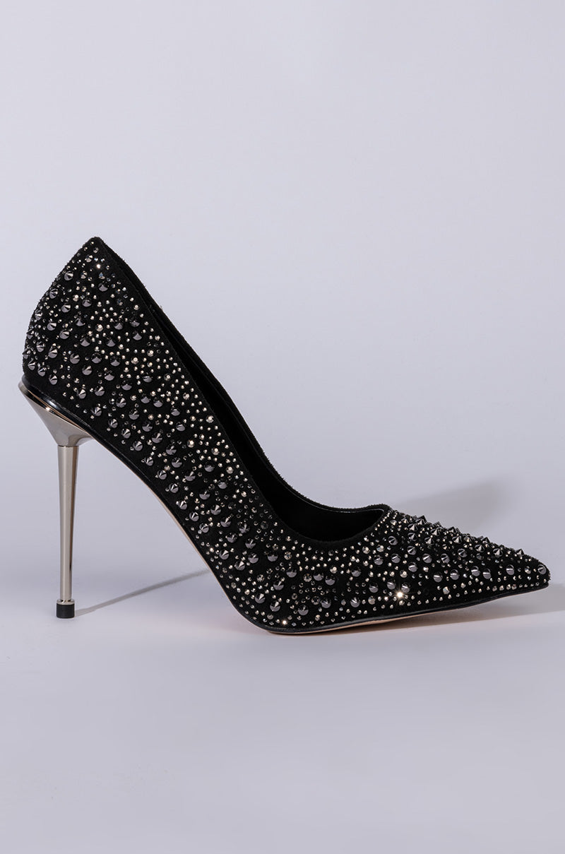 AZALEA WANG GLITCH IN THE SYSTEM STILETTO PUMP IN BLACK