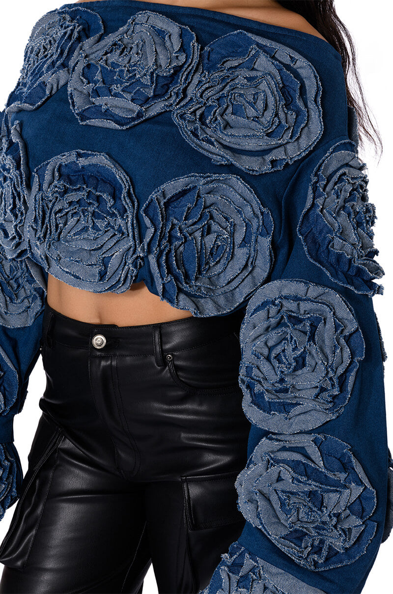 EASY DENIM OFF THE SHOULDER SWEATSHIRT